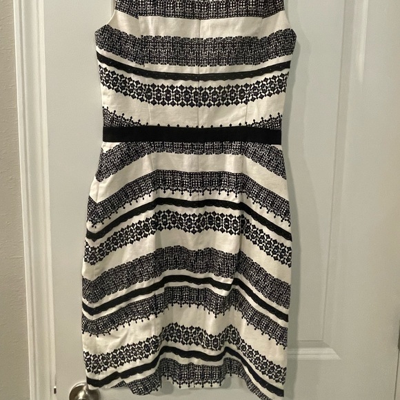 MIDI dress - Picture 2 of 3